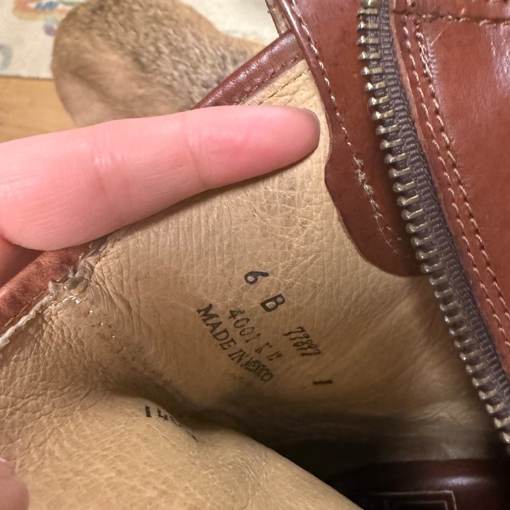 FRYE Women's Melissa Button Short Boot Booties Sz US 6 B Brown Leather - Picture 10 of 16